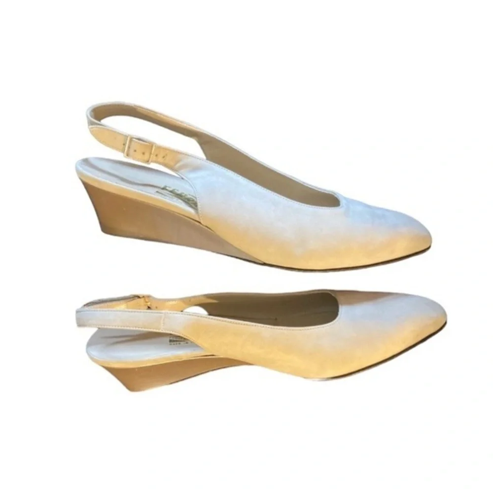 Salvatore Ferragamo Vintage suede sling back wedges cream - 9.5 EUC